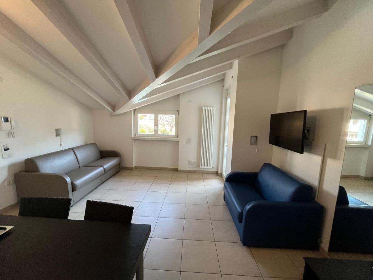4 Limoni Apartment Resort Riva del Garda Dış mekan fotoğraf