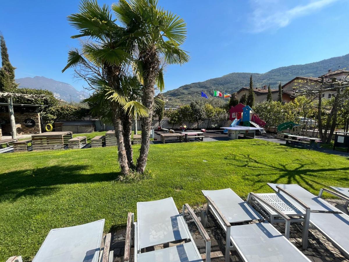 4 Limoni Apartment Resort Riva del Garda Dış mekan fotoğraf