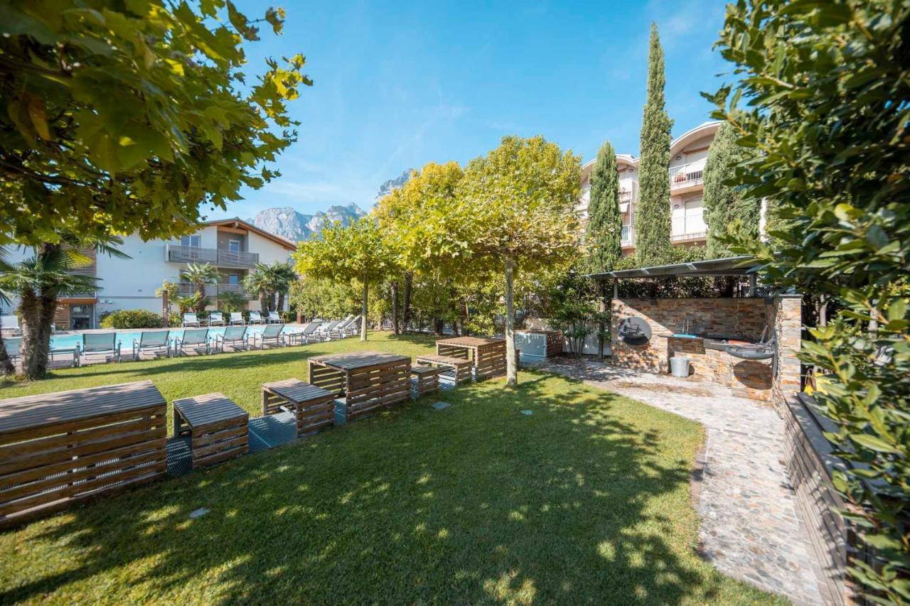 4 Limoni Apartment Resort Riva del Garda Dış mekan fotoğraf