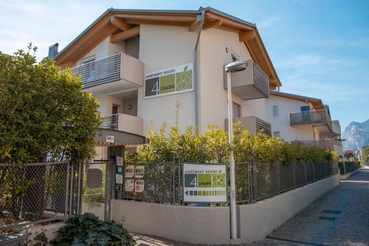 4 Limoni Apartment Resort Riva del Garda Dış mekan fotoğraf